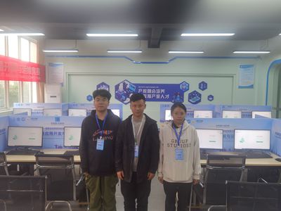 網(wǎng)絡(luò)安全與信息技術(shù)學(xué)院學(xué)子在“一帶一路”暨金磚國(guó)家技能大賽區(qū)塊鏈賽項(xiàng)中榮獲佳績(jī)